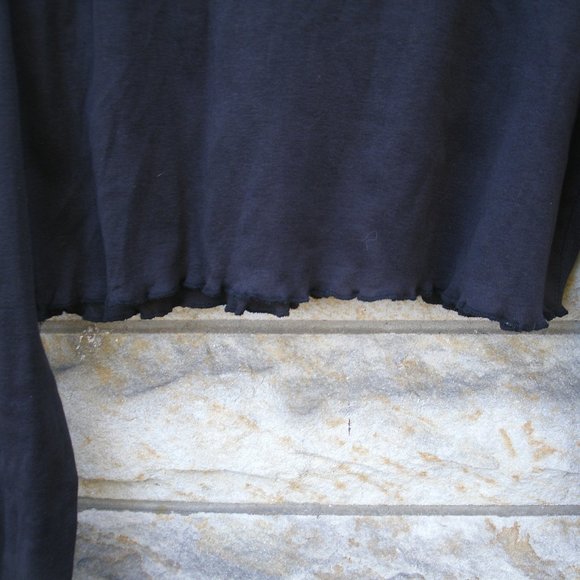 Bongo Black Cropped Long Sleeve Cat Shirt Size LG Junior - Picture 8 of 12